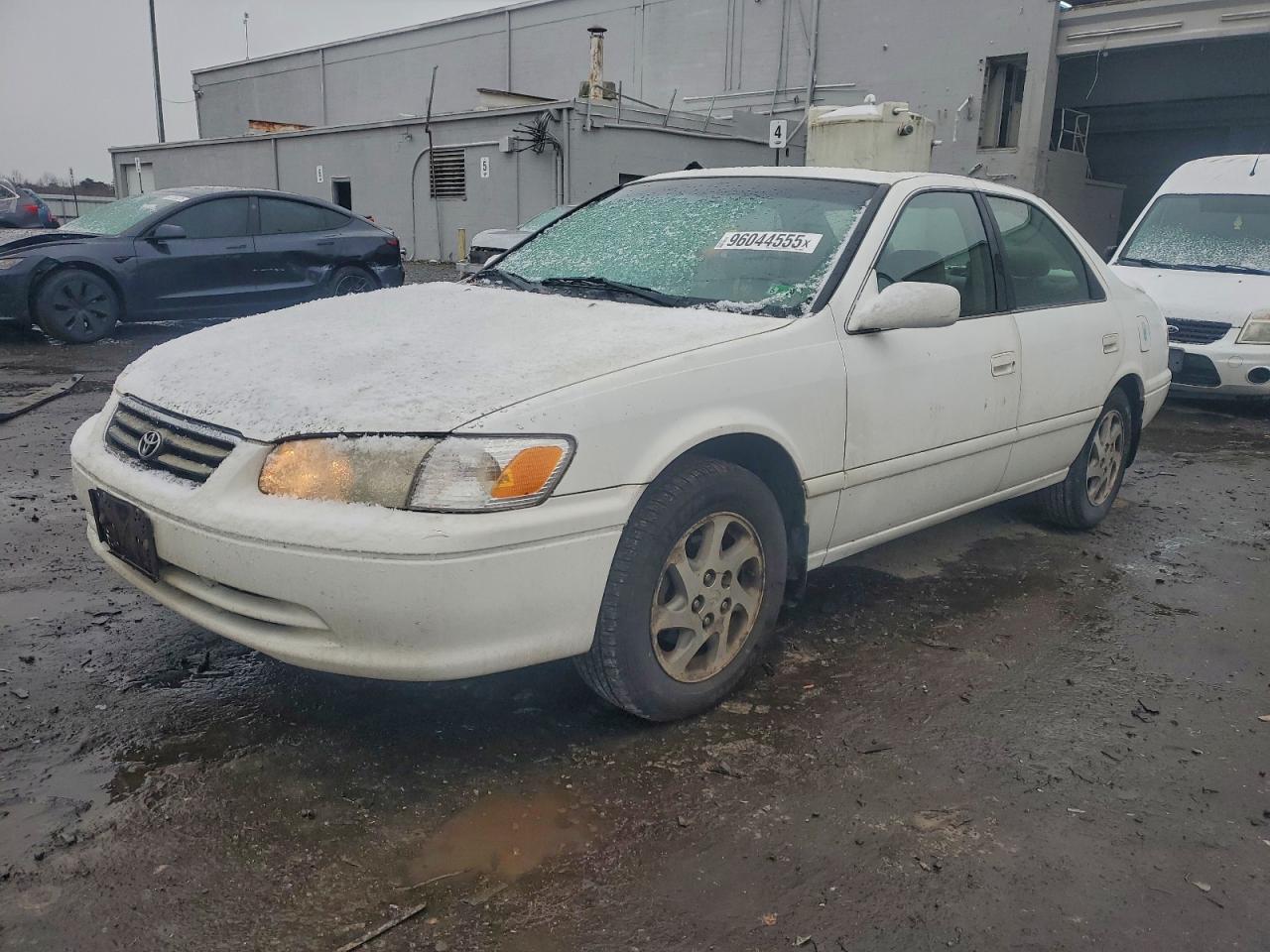 2000 TOYOTA CAMRY