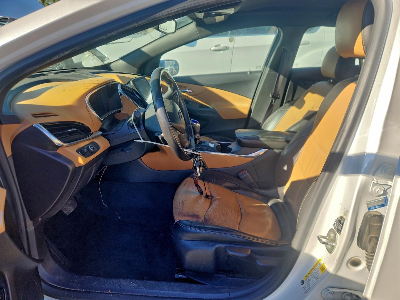 2017 CHEVROLET VOLT