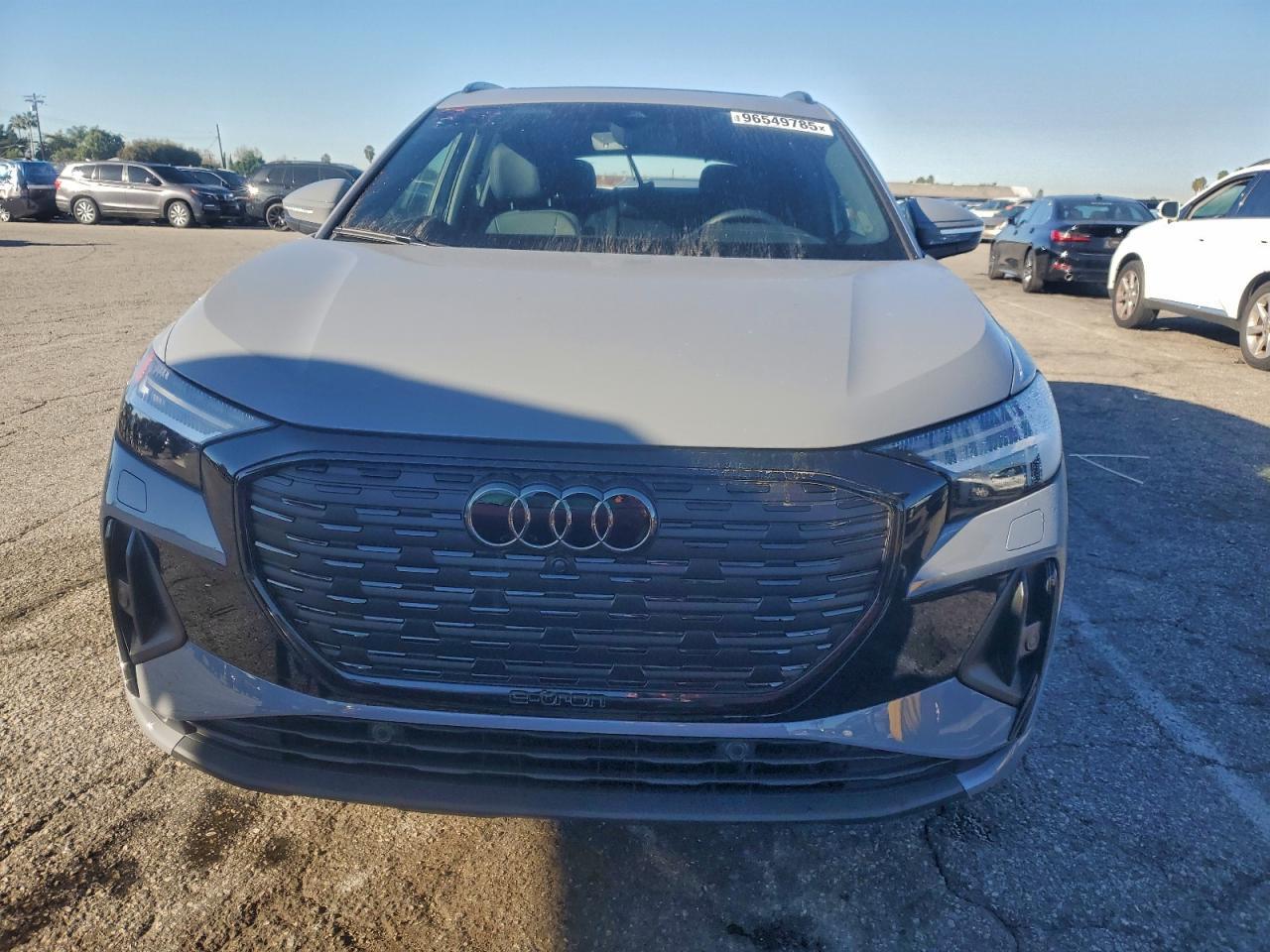 2025 AUDI Q4 e-tron