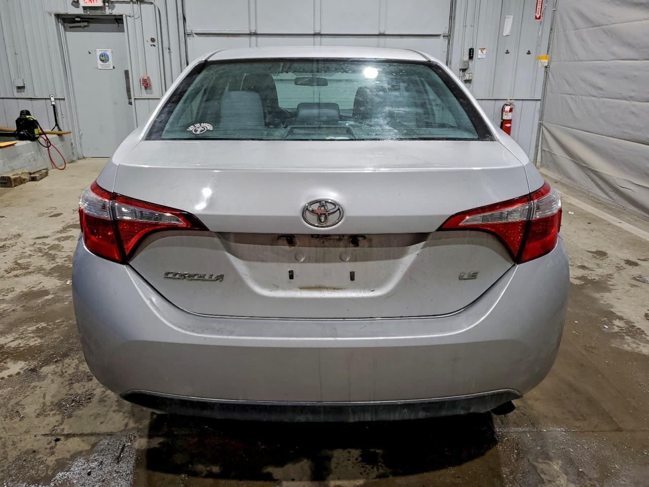 2015 TOYOTA COROLLA