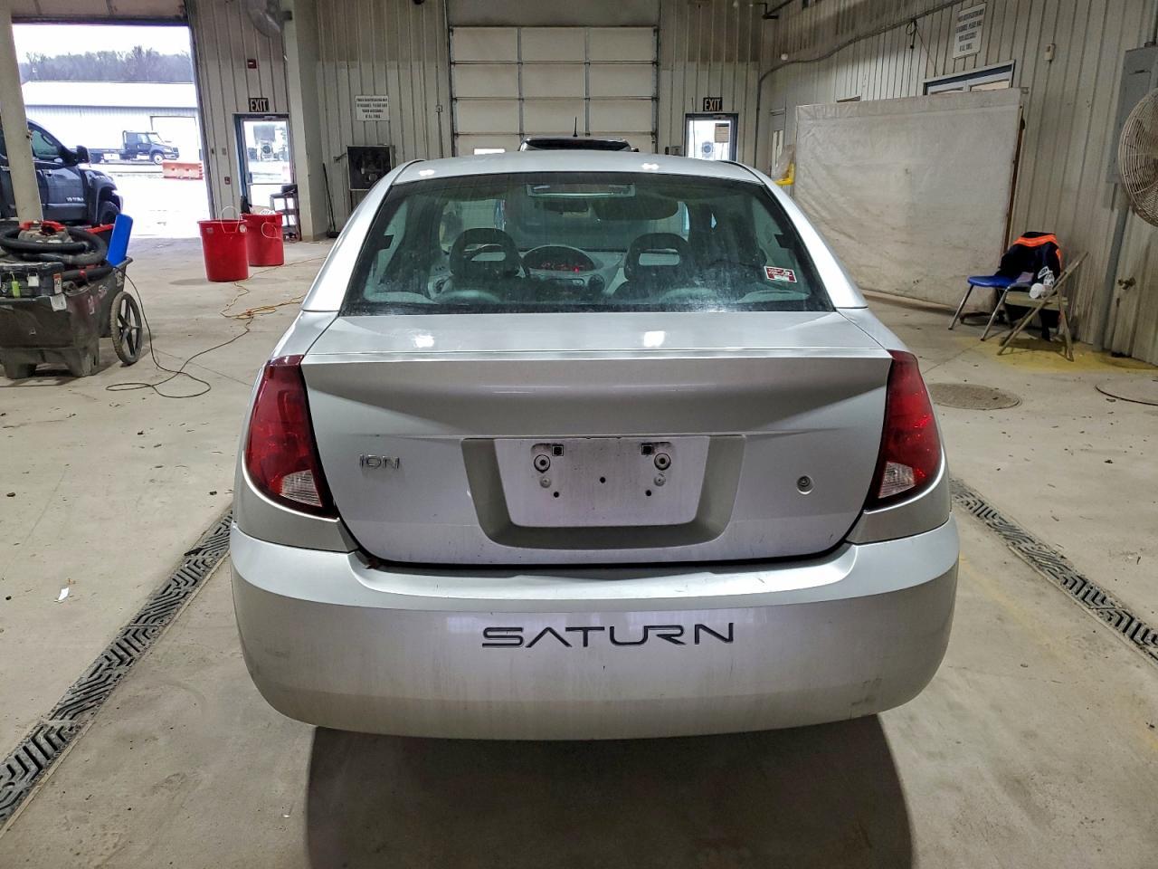 2003 SATURN Ion