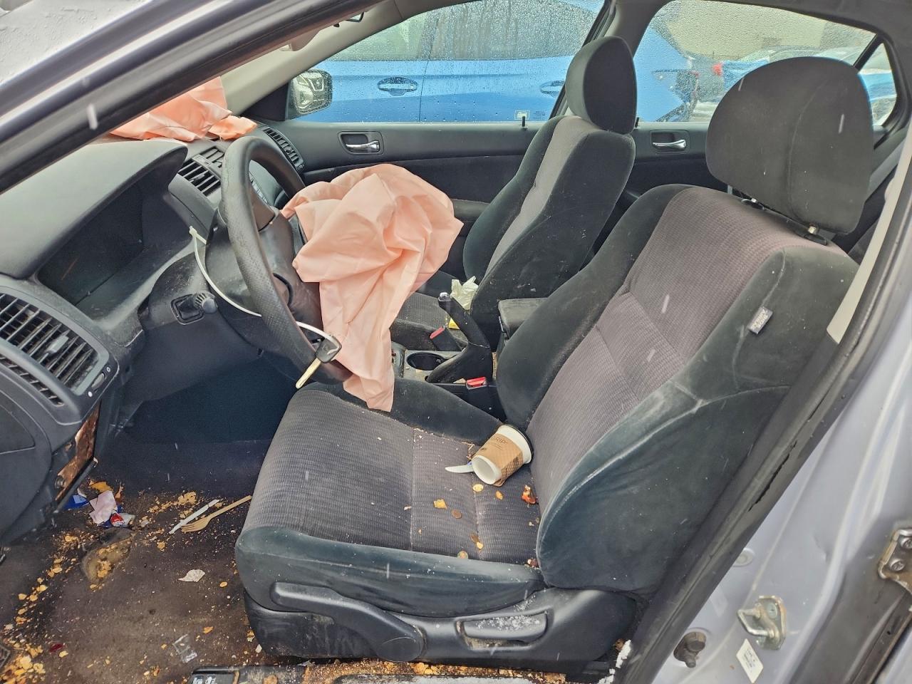 2004 HONDA ACCORD
