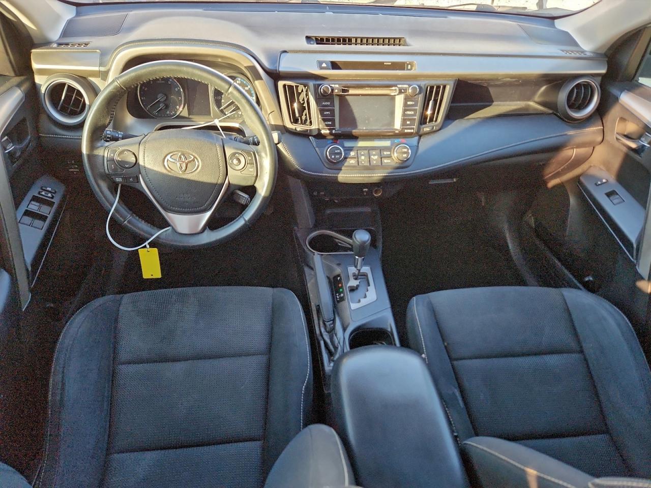 2016 TOYOTA RAV4
