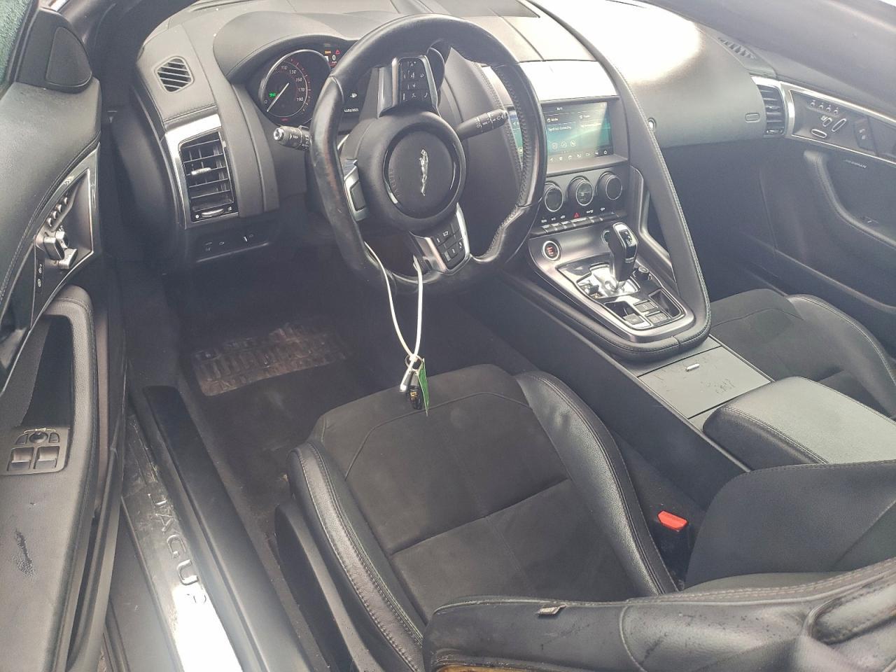 2019 JAGUAR F-Type