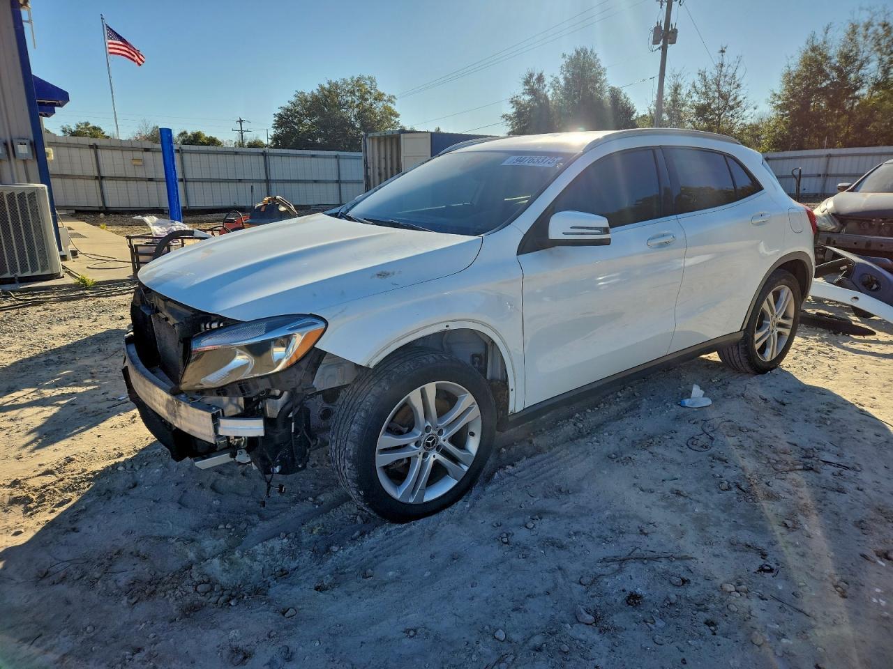 2018 MERCEDES-BENZ GLA-Class