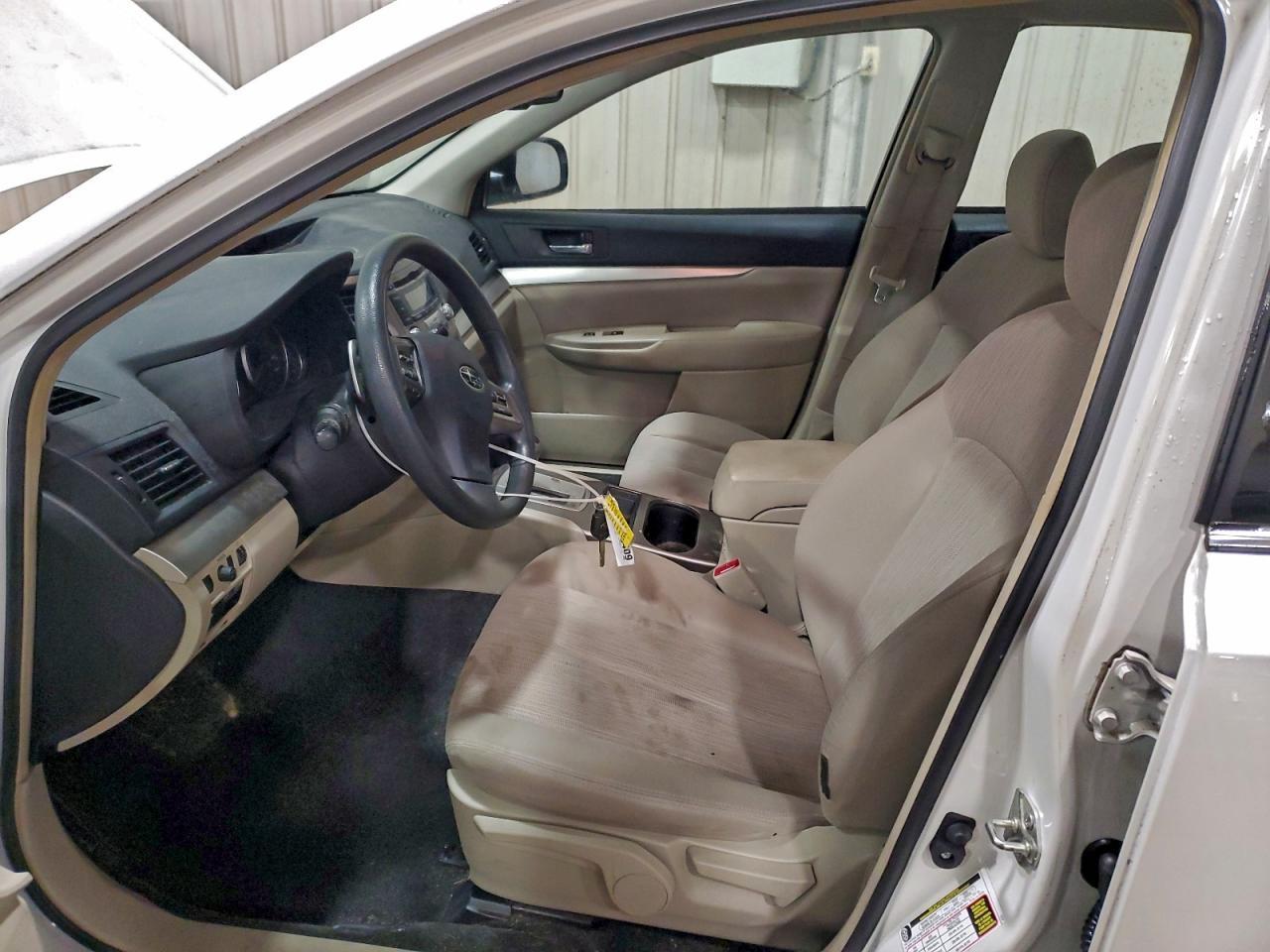 2013 SUBARU Legacy