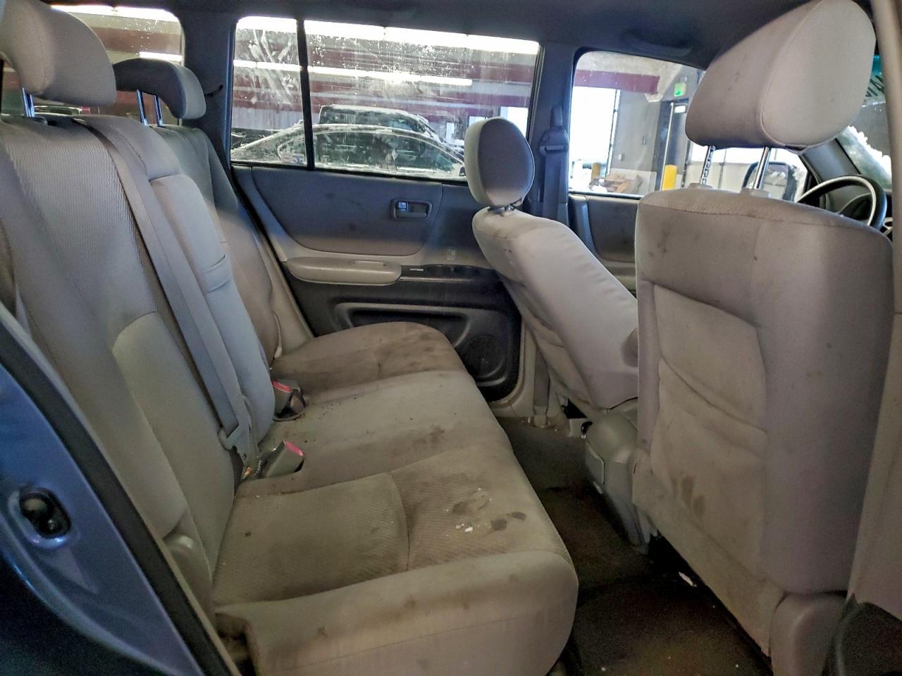 2005 TOYOTA HIGHLANDER