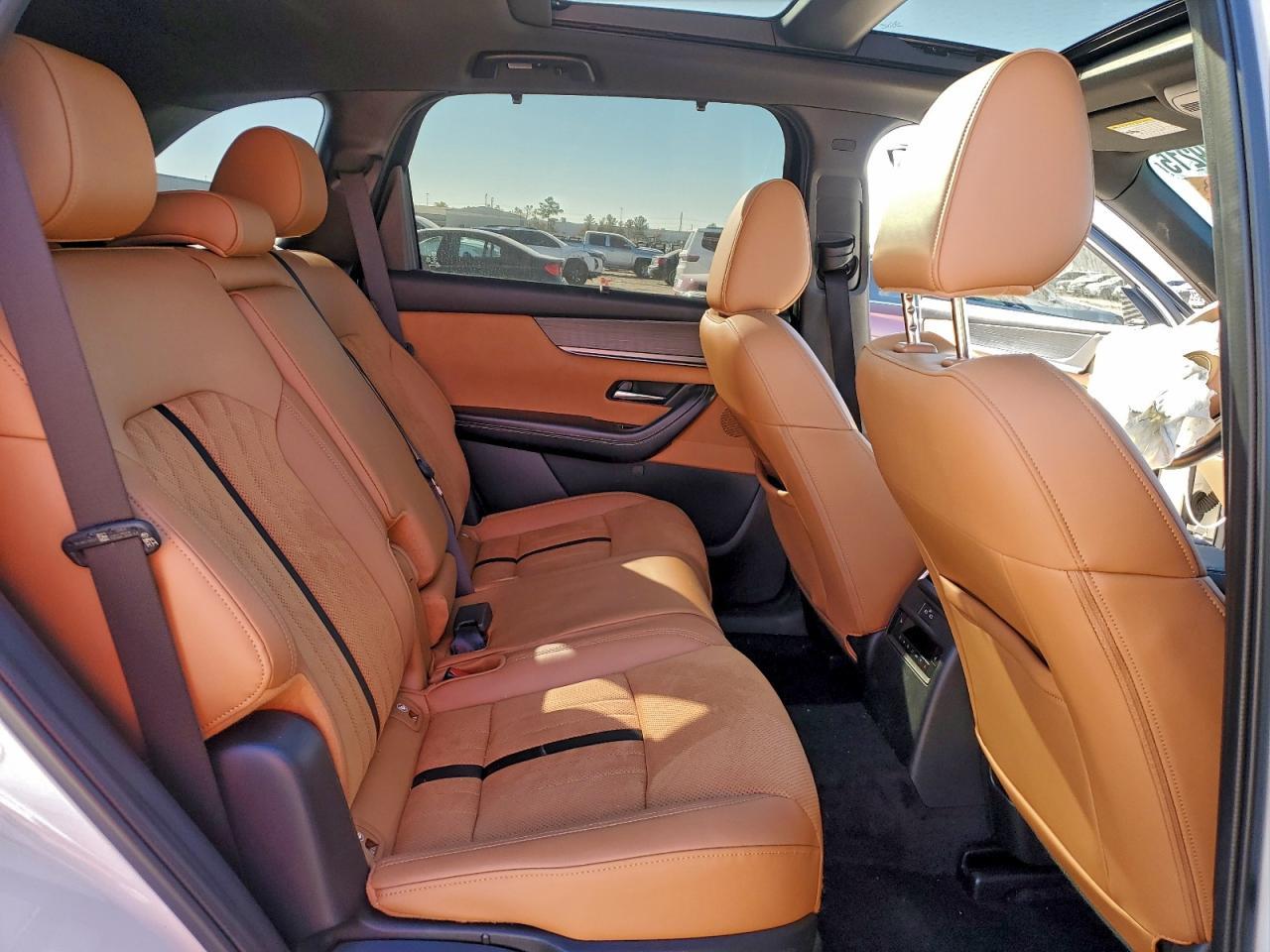 2025 MAZDA Cx-70