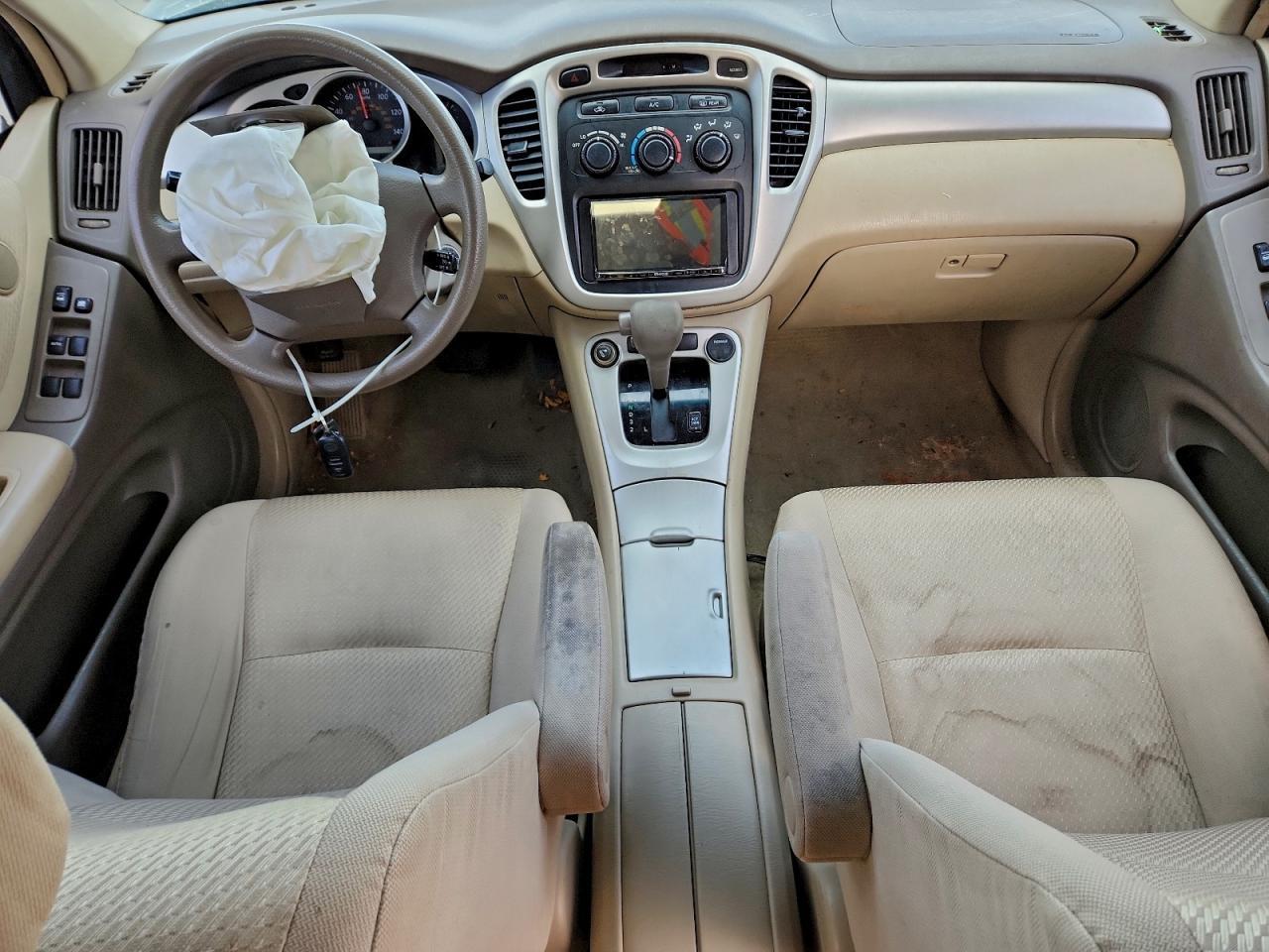 2005 TOYOTA HIGHLANDER
