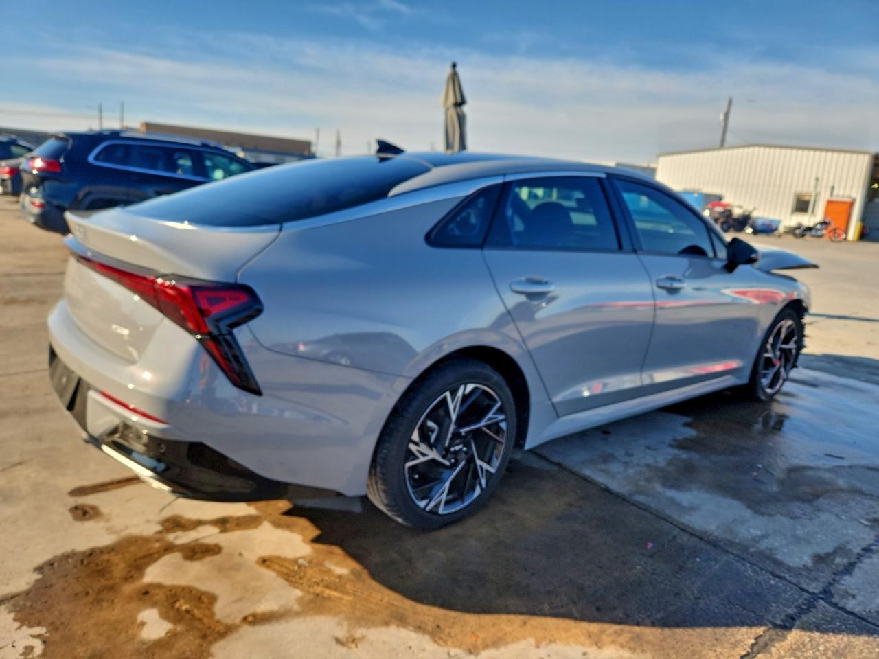 2025 KIA K5