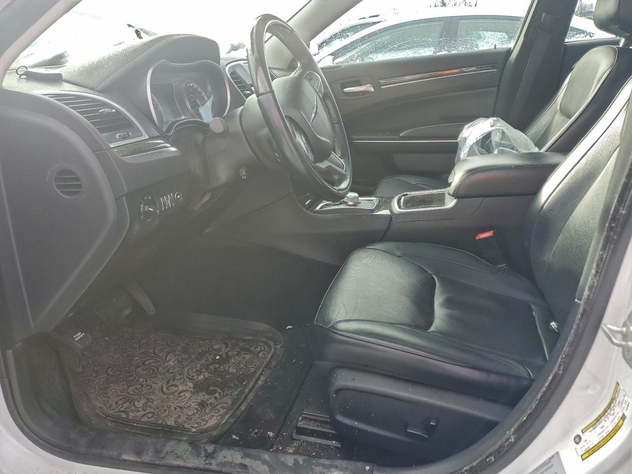 2015 CHRYSLER 300