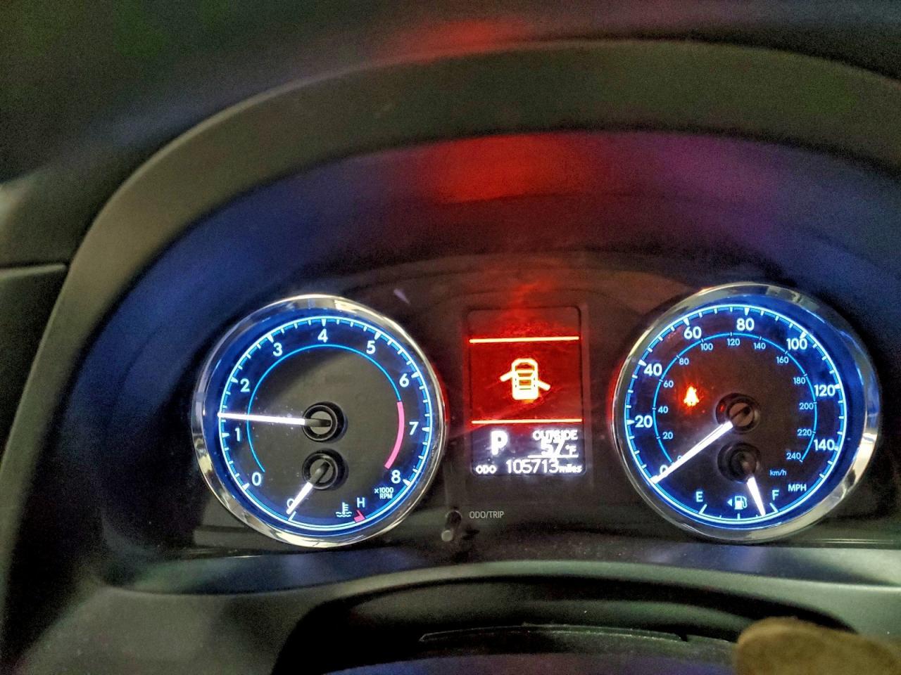 2017 TOYOTA COROLLA