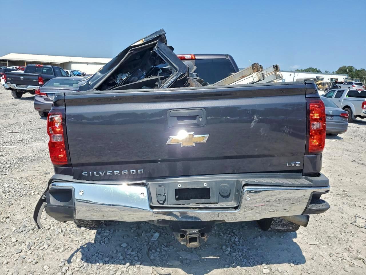2015 CHEVROLET Silverado 2500