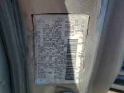 2004 TOYOTA Sequoia
