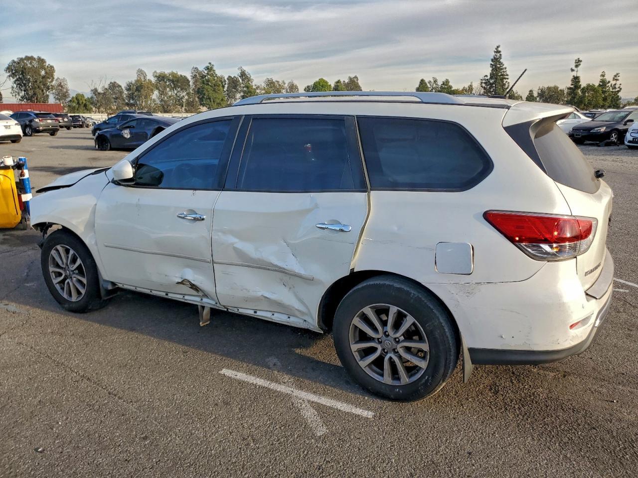 2015 NISSAN PATHFINDER
