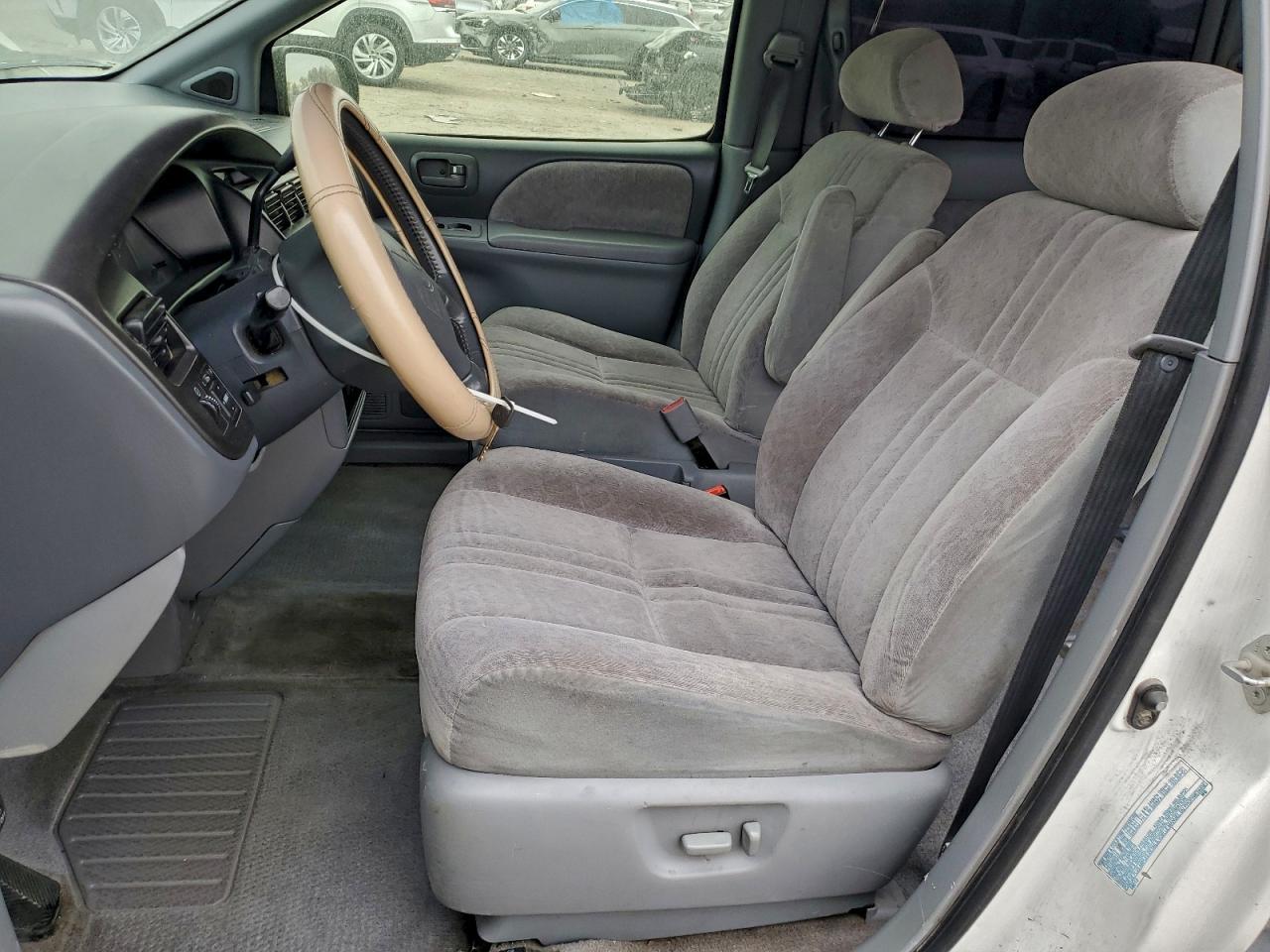 1998 TOYOTA SIENNA