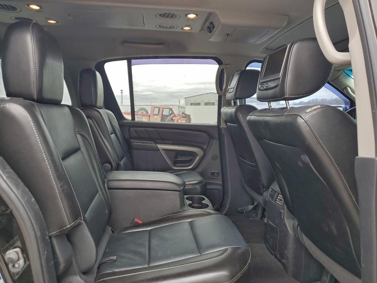 2015 NISSAN Armada
