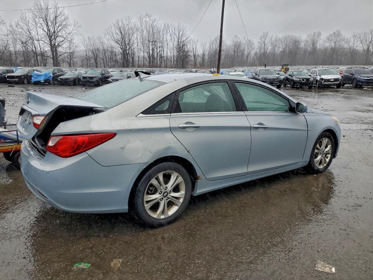 2011 HYUNDAI SONATA