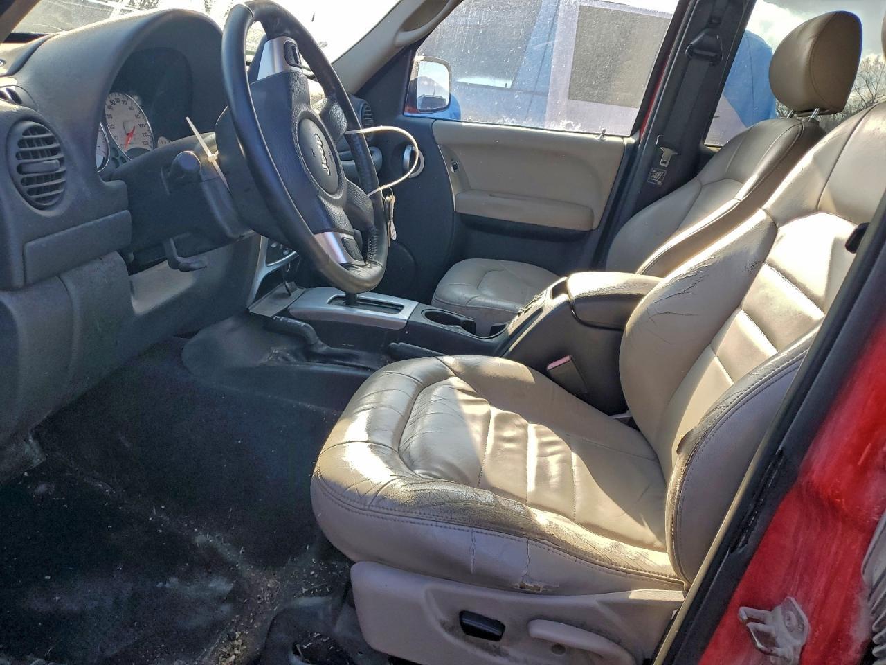 2004 JEEP Liberty