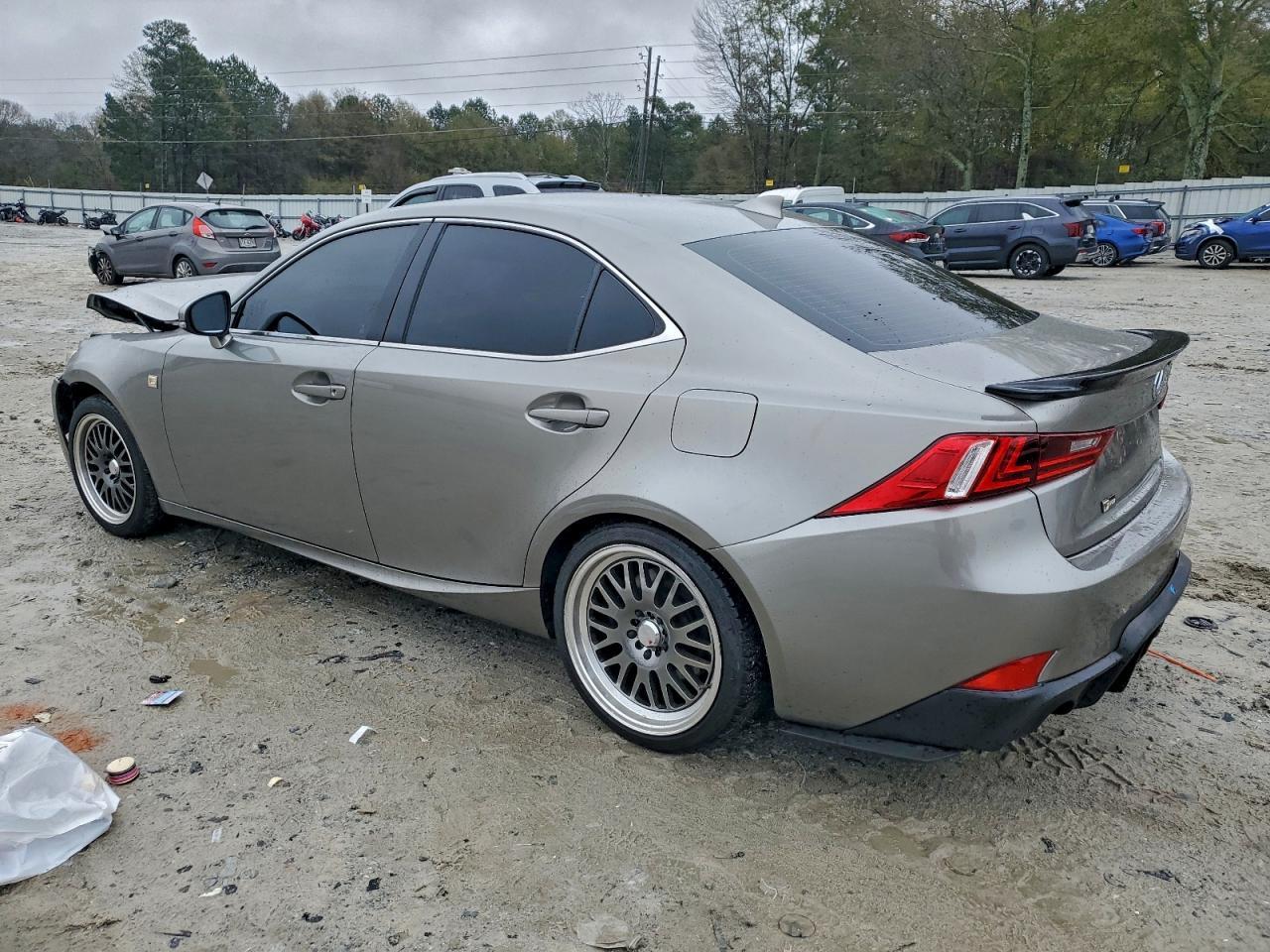 2016 LEXUS IS 200t