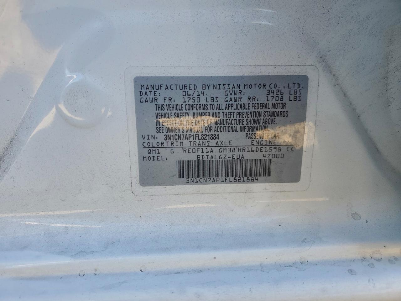 2015 NISSAN VERSA