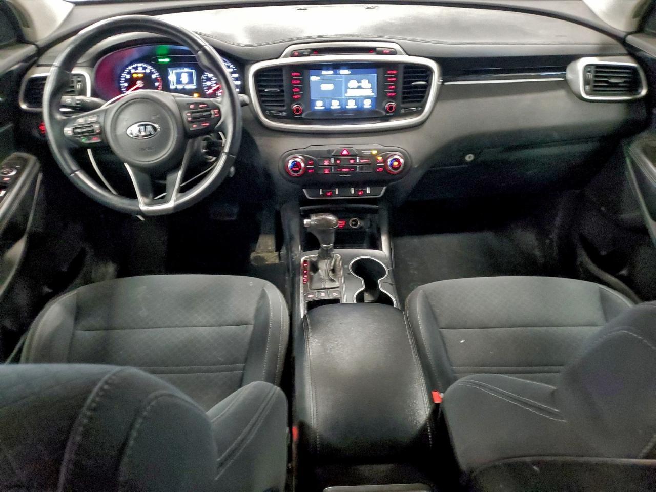 2018 KIA SORENTO