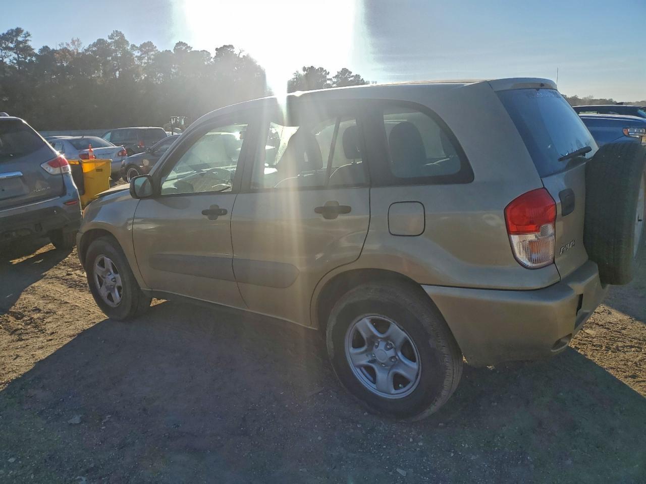 2002 TOYOTA RAV4