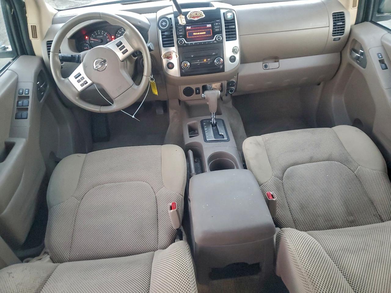 2017 NISSAN Frontier