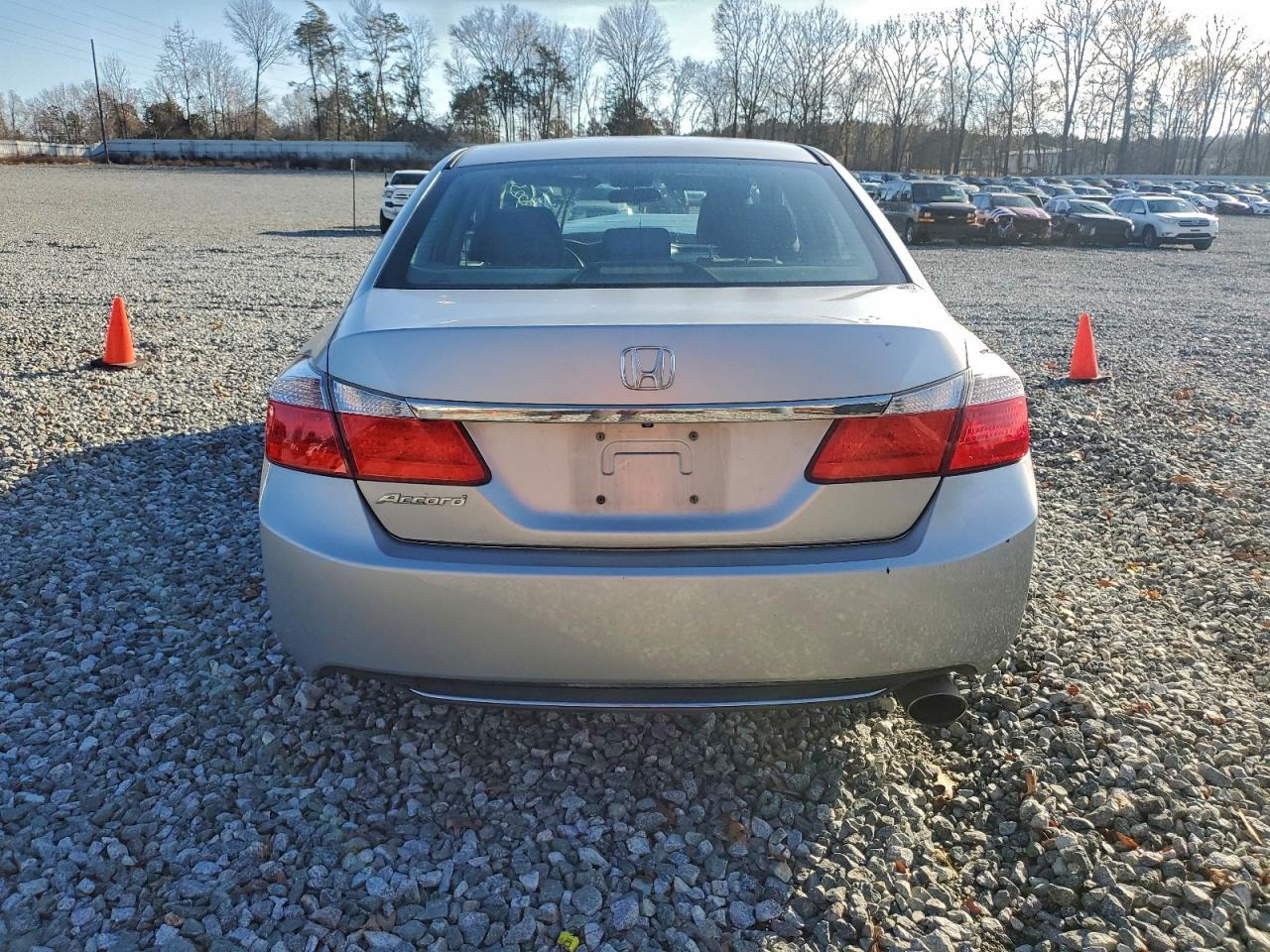 2015 HONDA ACCORD