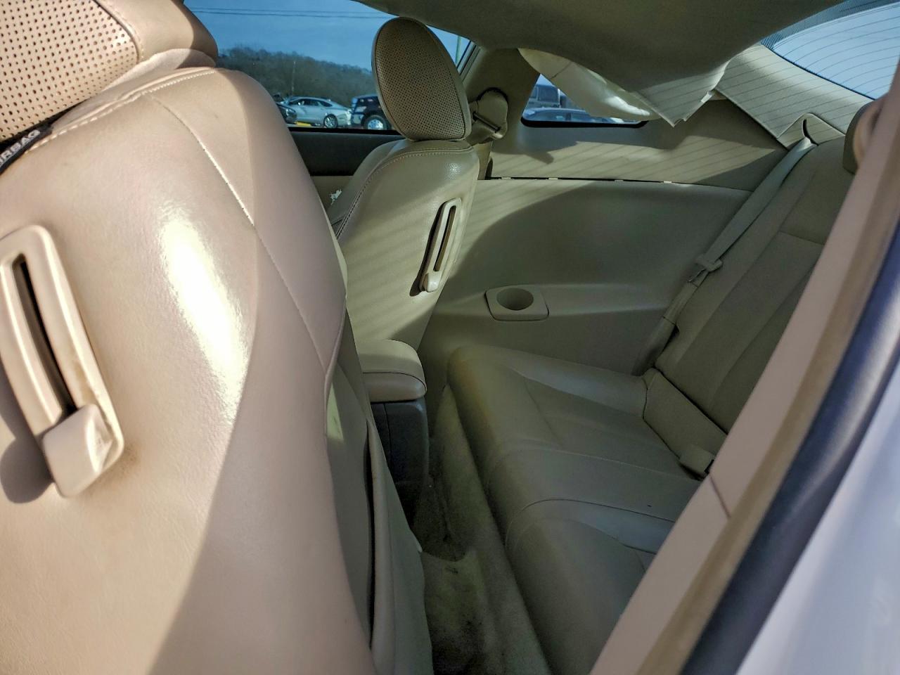 2010 NISSAN ALTIMA