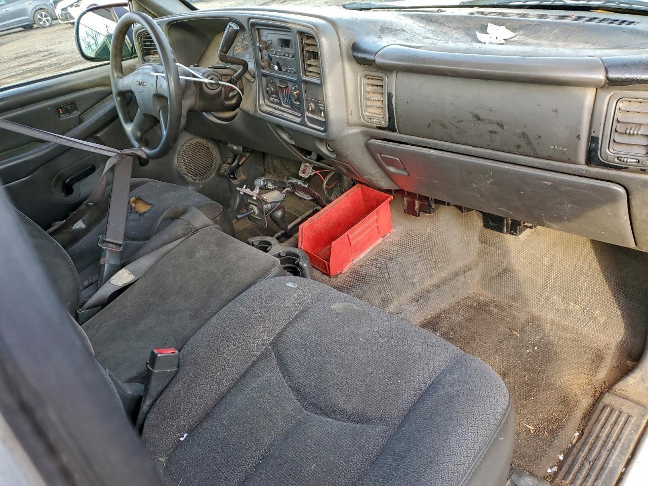 2005 GMC Sierra