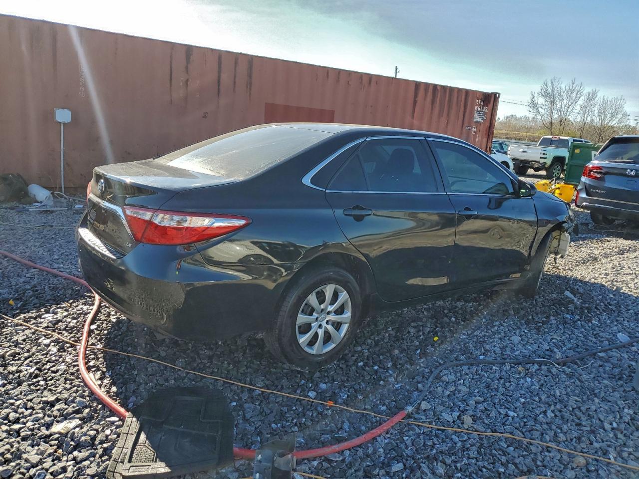 2016 TOYOTA CAMRY