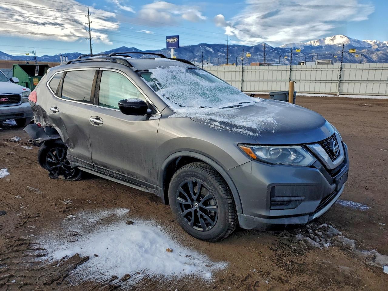 2017 NISSAN ROGUE