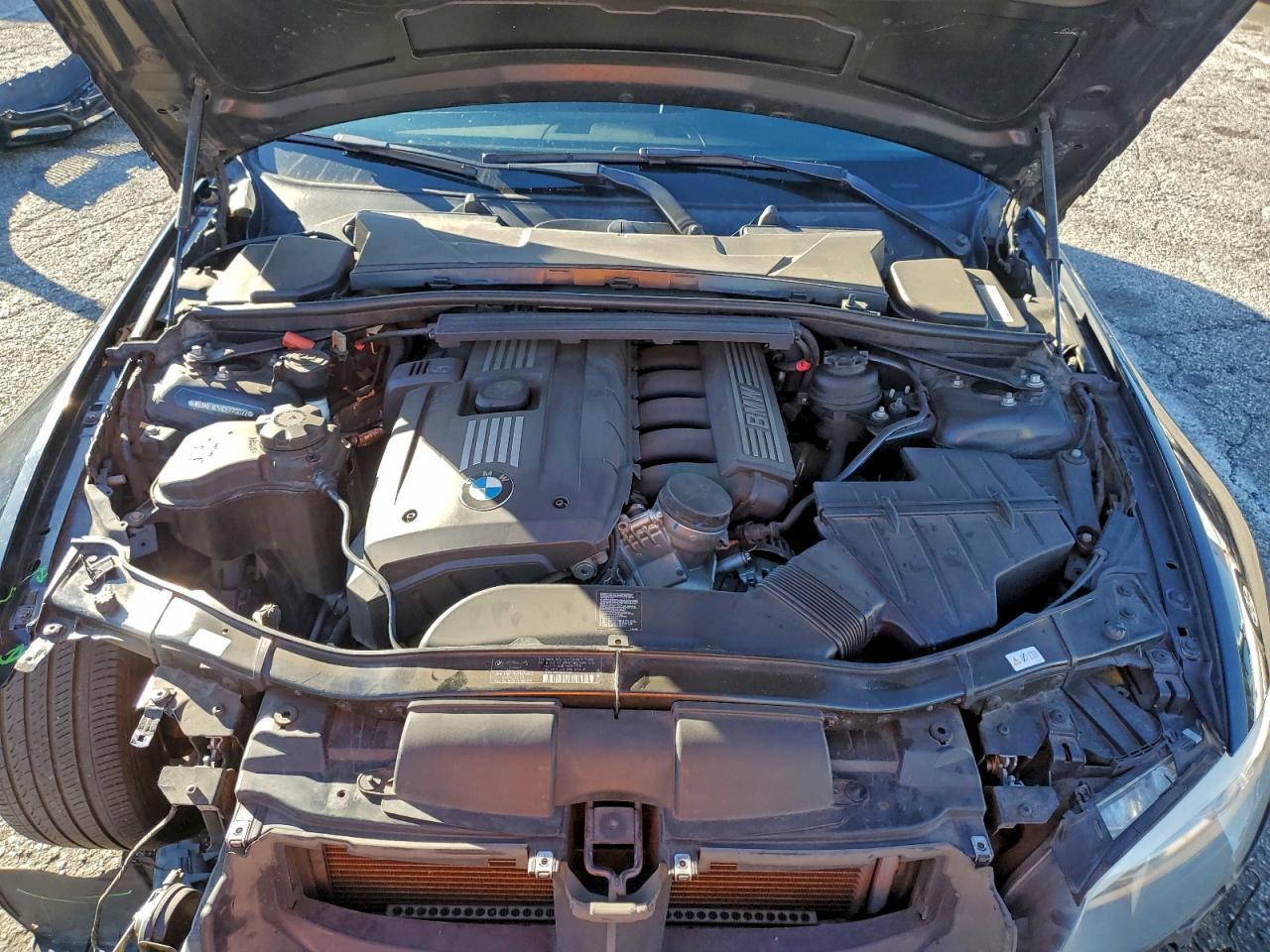 2012 BMW 3 SERIES