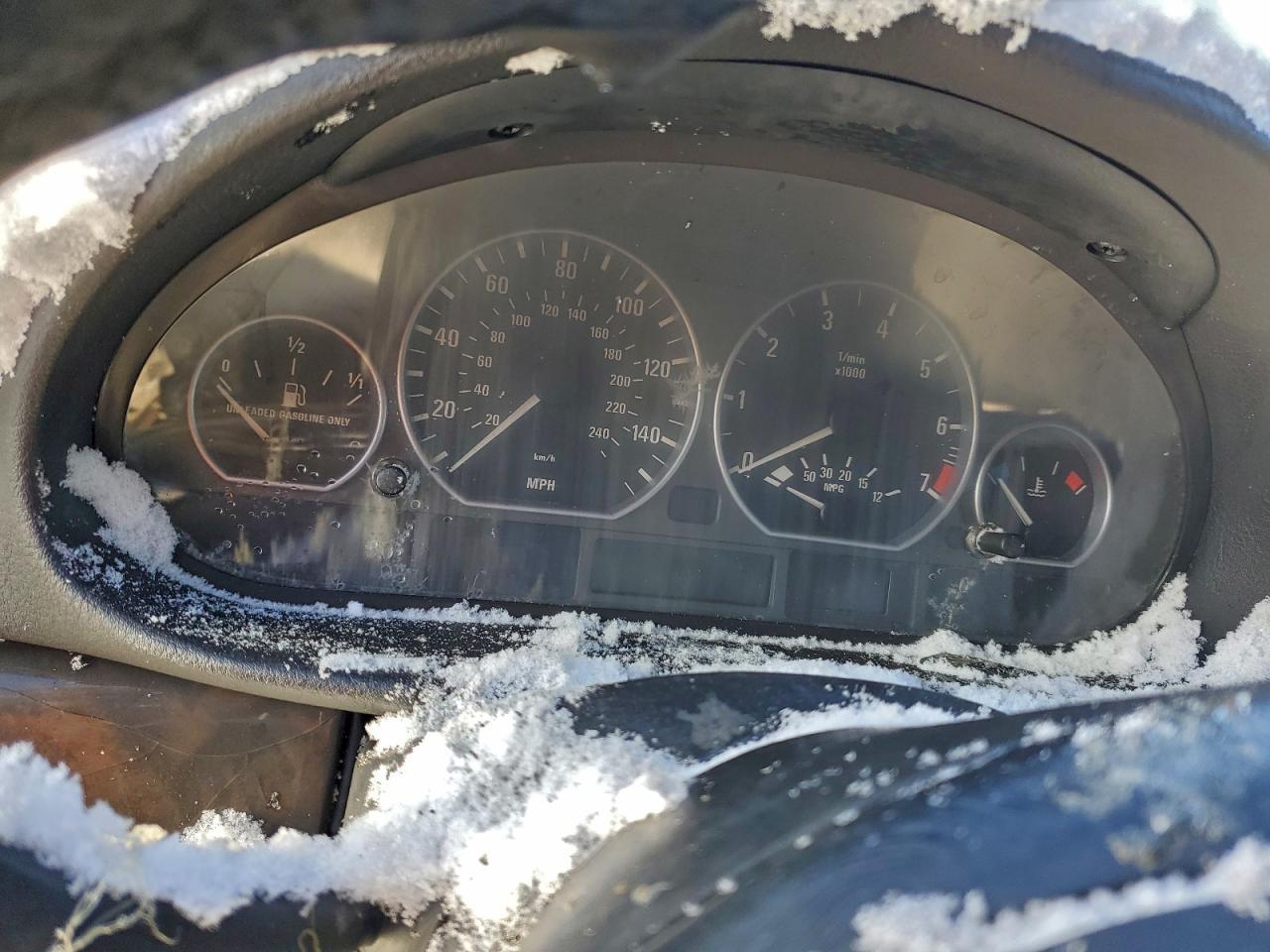 2004 BMW 3 SERIES