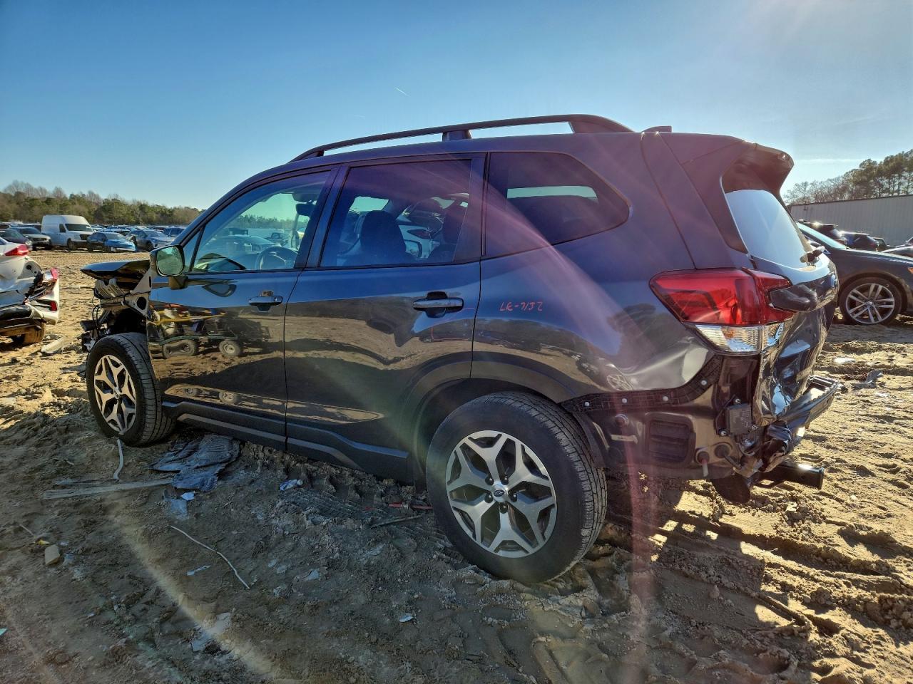 2021 SUBARU FORESTER
