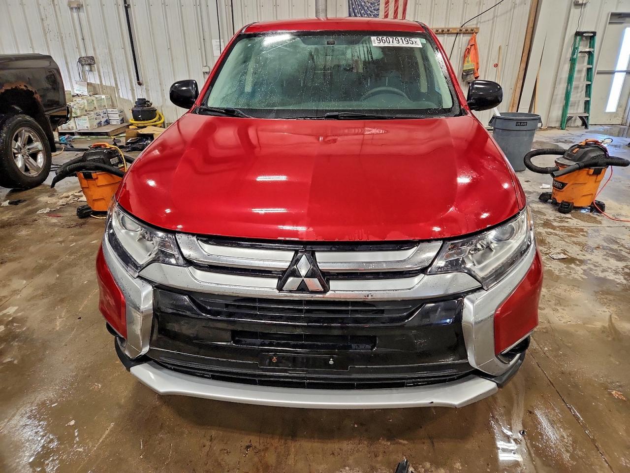 2018 MITSUBISHI outlander