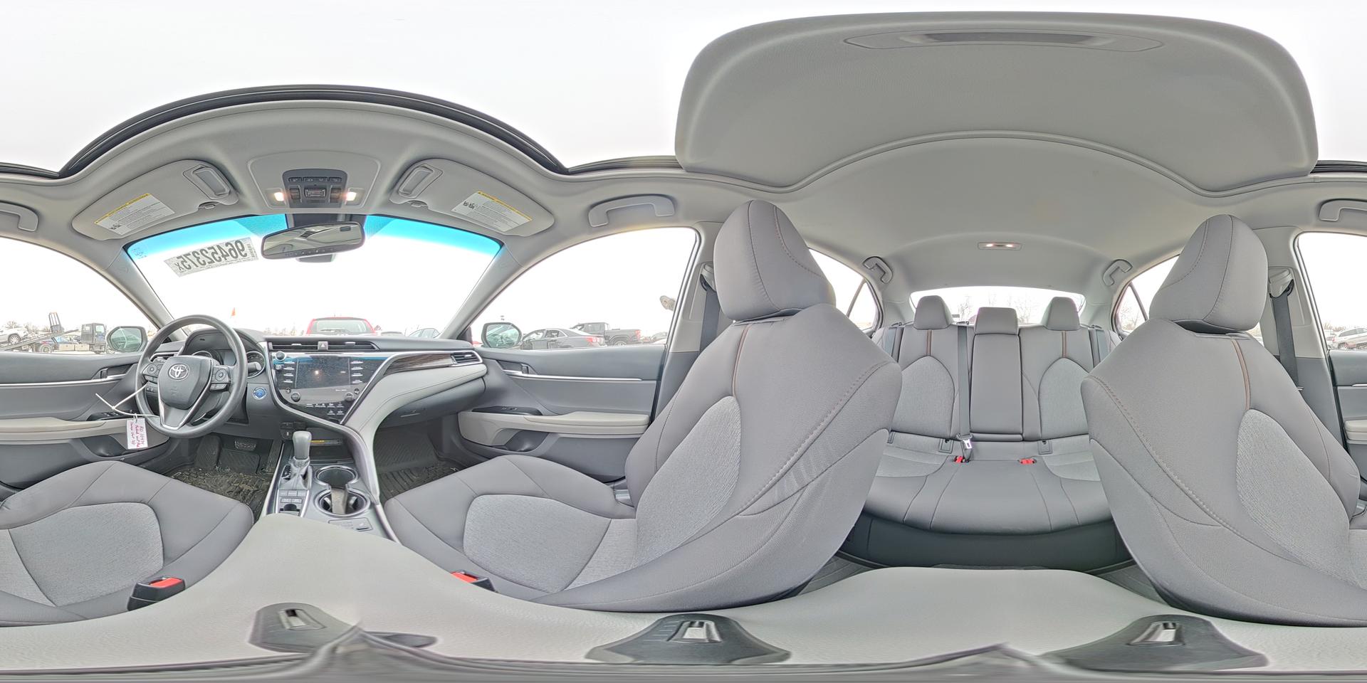 2018 TOYOTA CAMRY