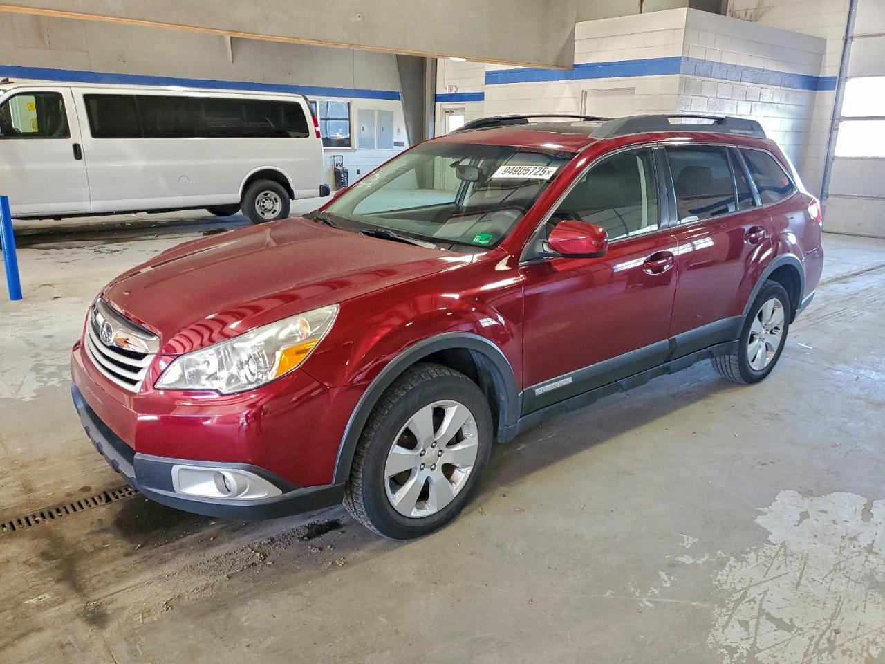 2012 SUBARU Outback