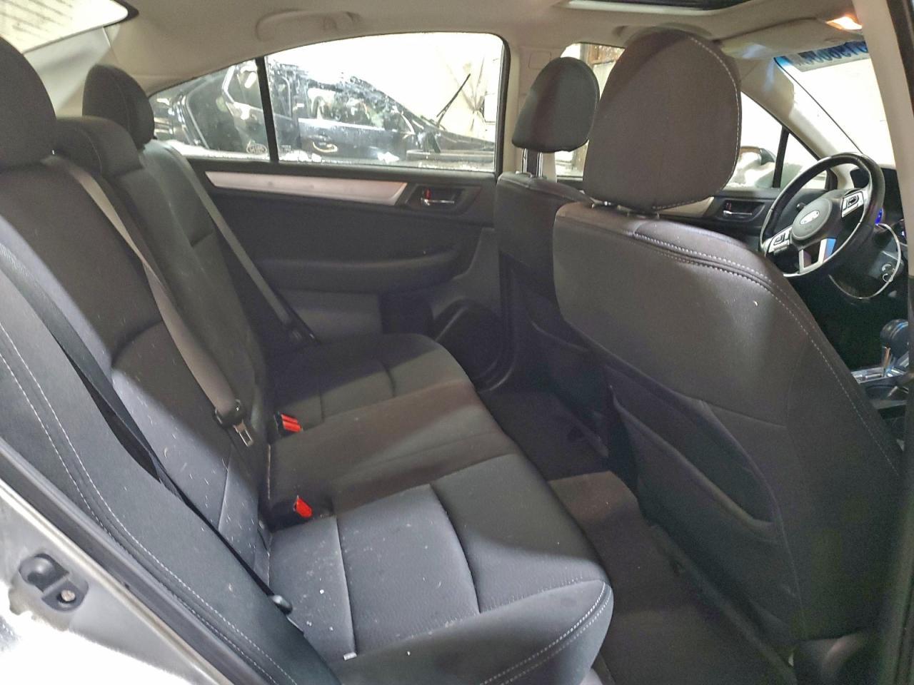 2016 SUBARU Legacy