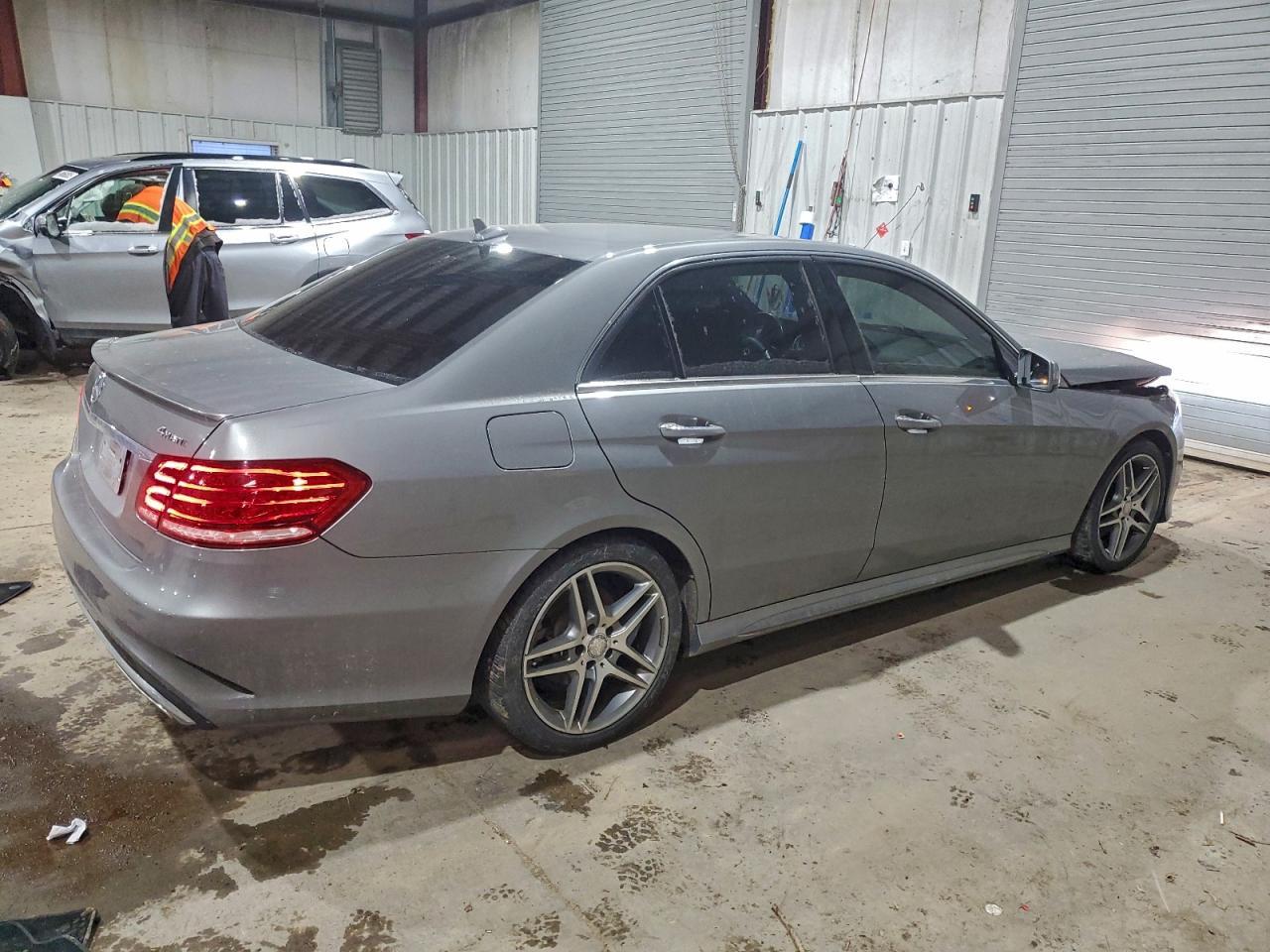 2015 MERCEDES-BENZ E-Class