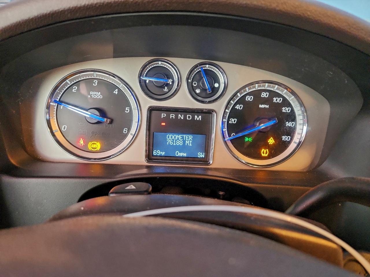 2010 CADILLAC Escalade EXT