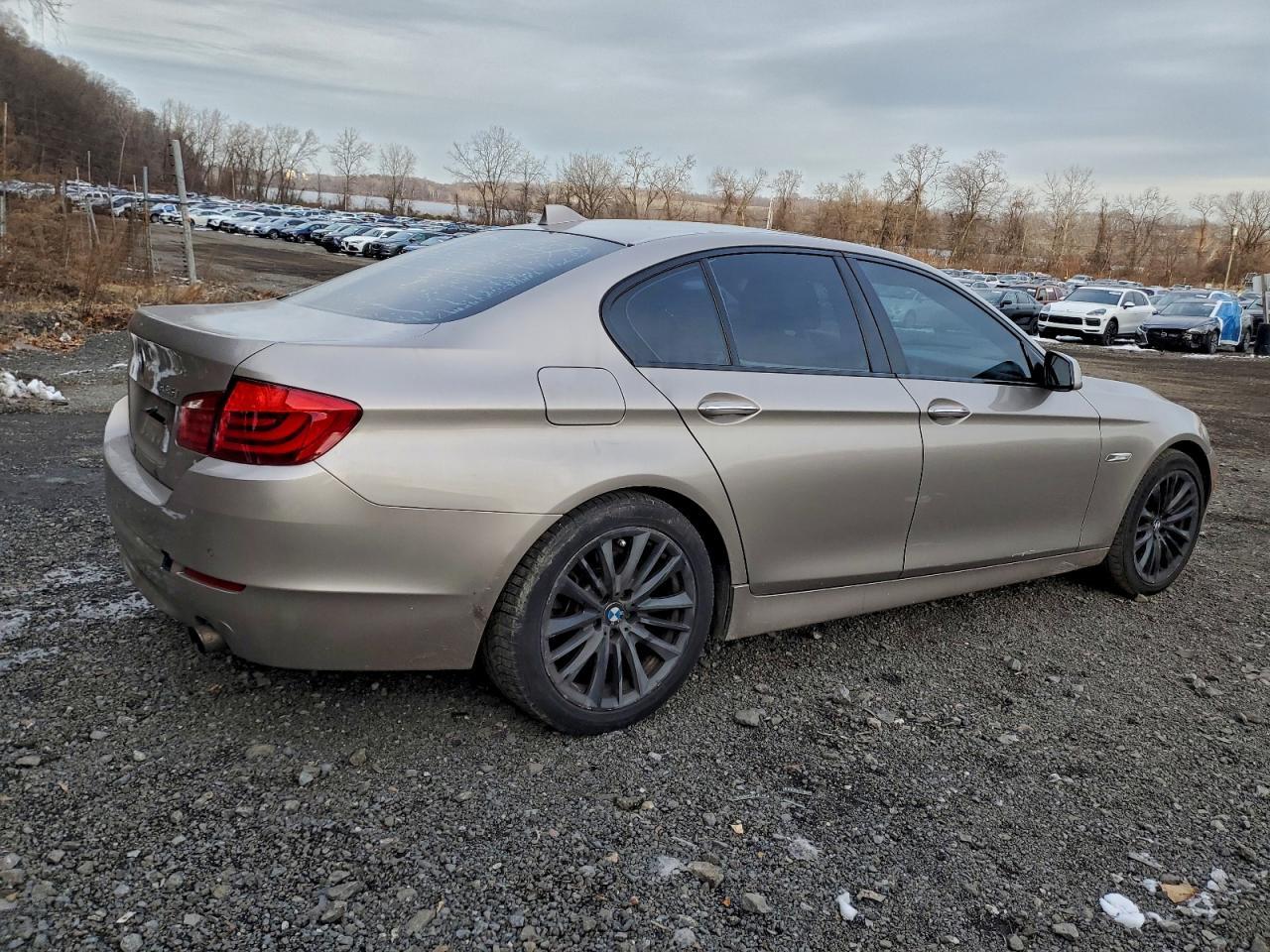 2011 BMW 5 series