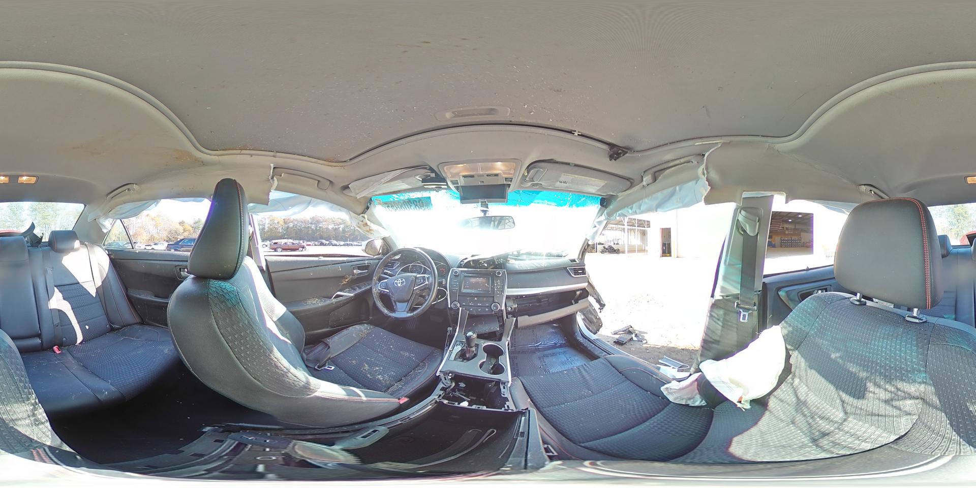 2015 TOYOTA CAMRY
