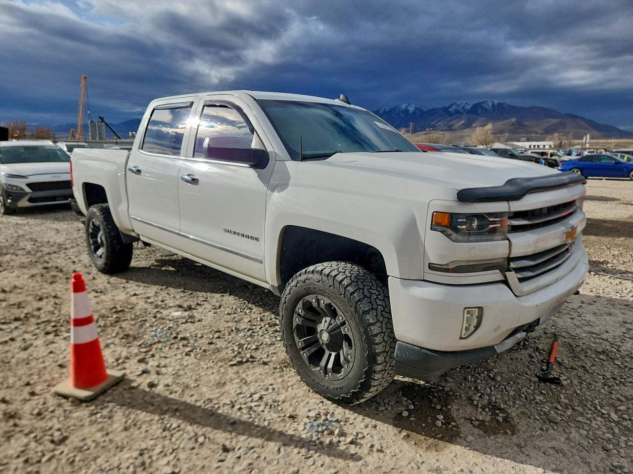 2017 CHEVROLET Silverado