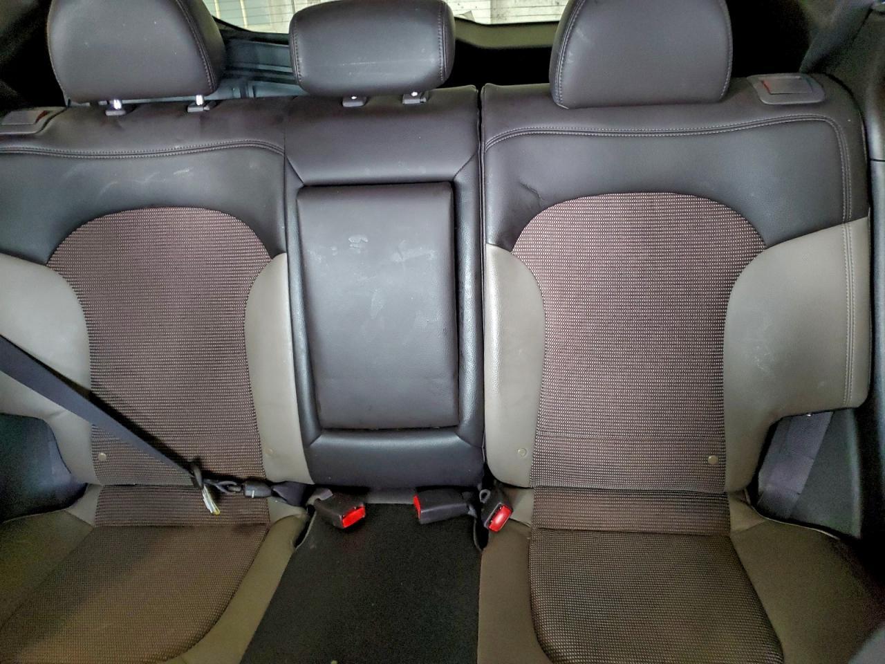 2012 HYUNDAI TUCSON