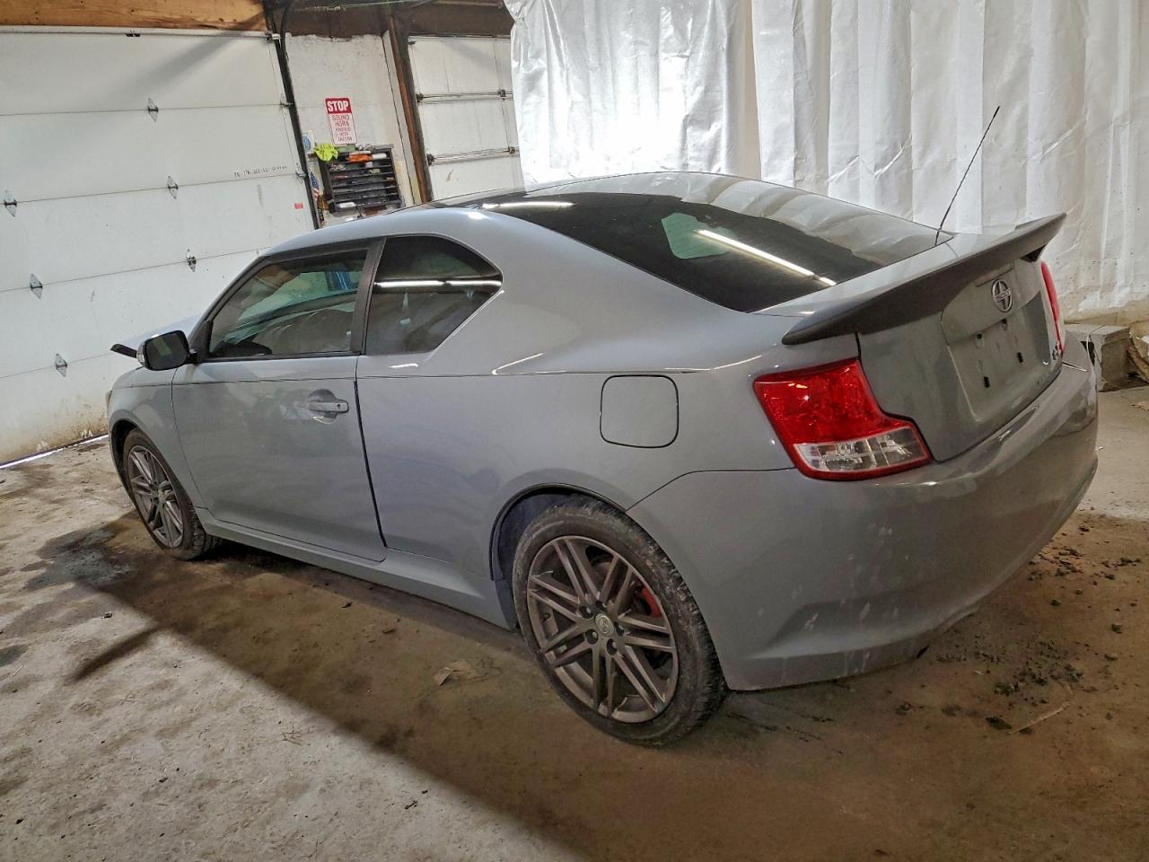2012 TOYOTA SCION