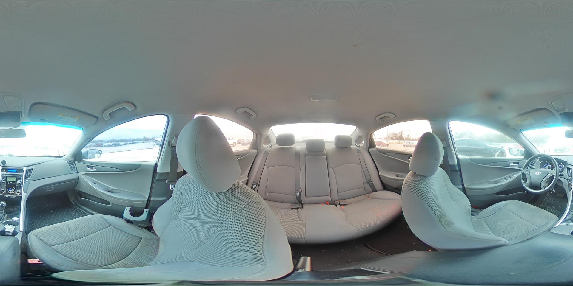 2011 HYUNDAI SONATA