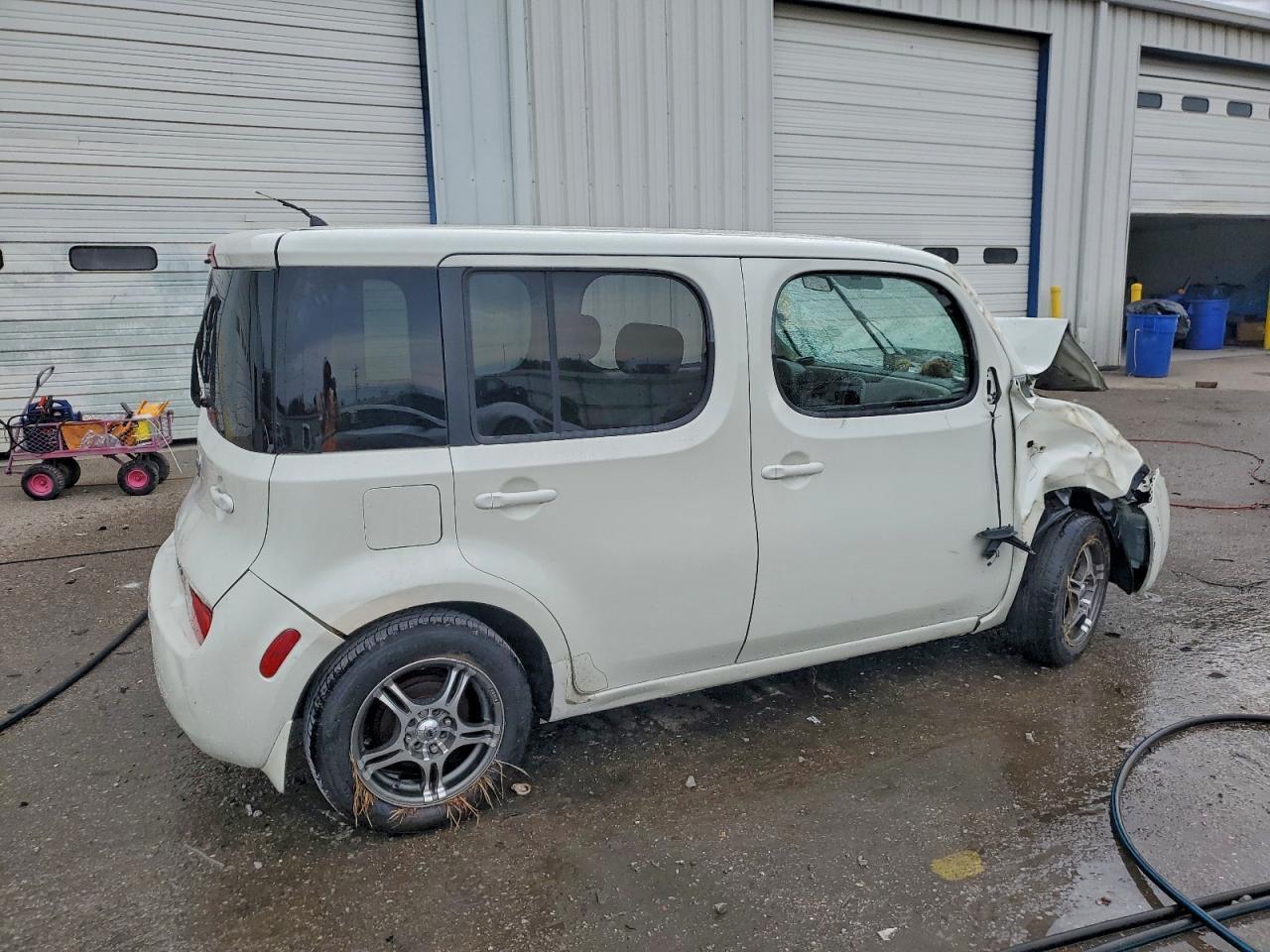 2009 NISSAN CUBE