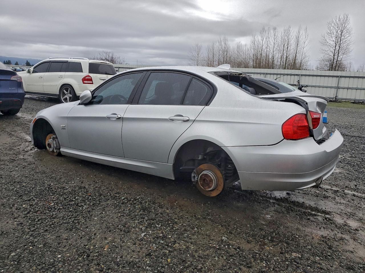 2009 BMW 3 SERIES